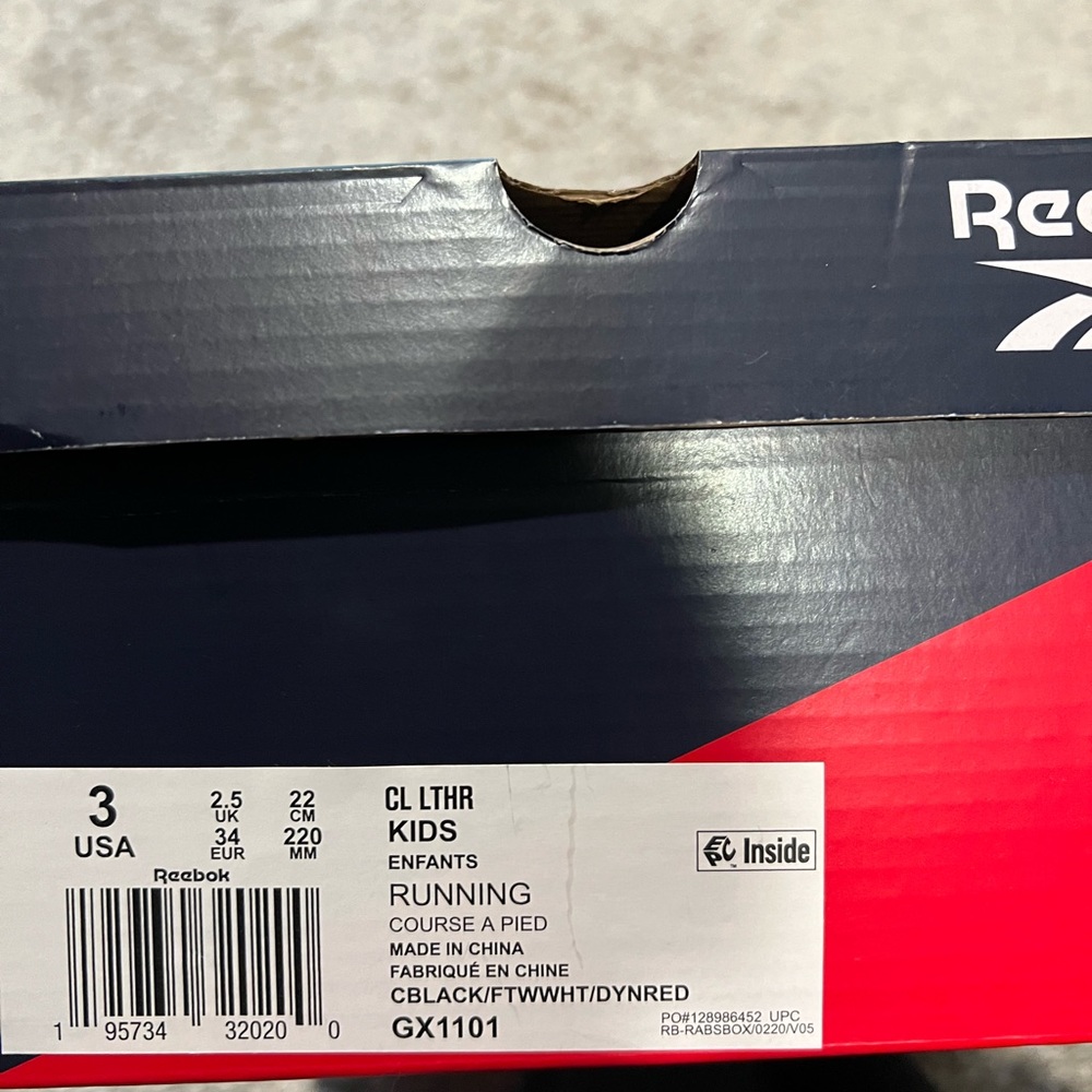 Kids Reebok shoes - Picture 4 of 4